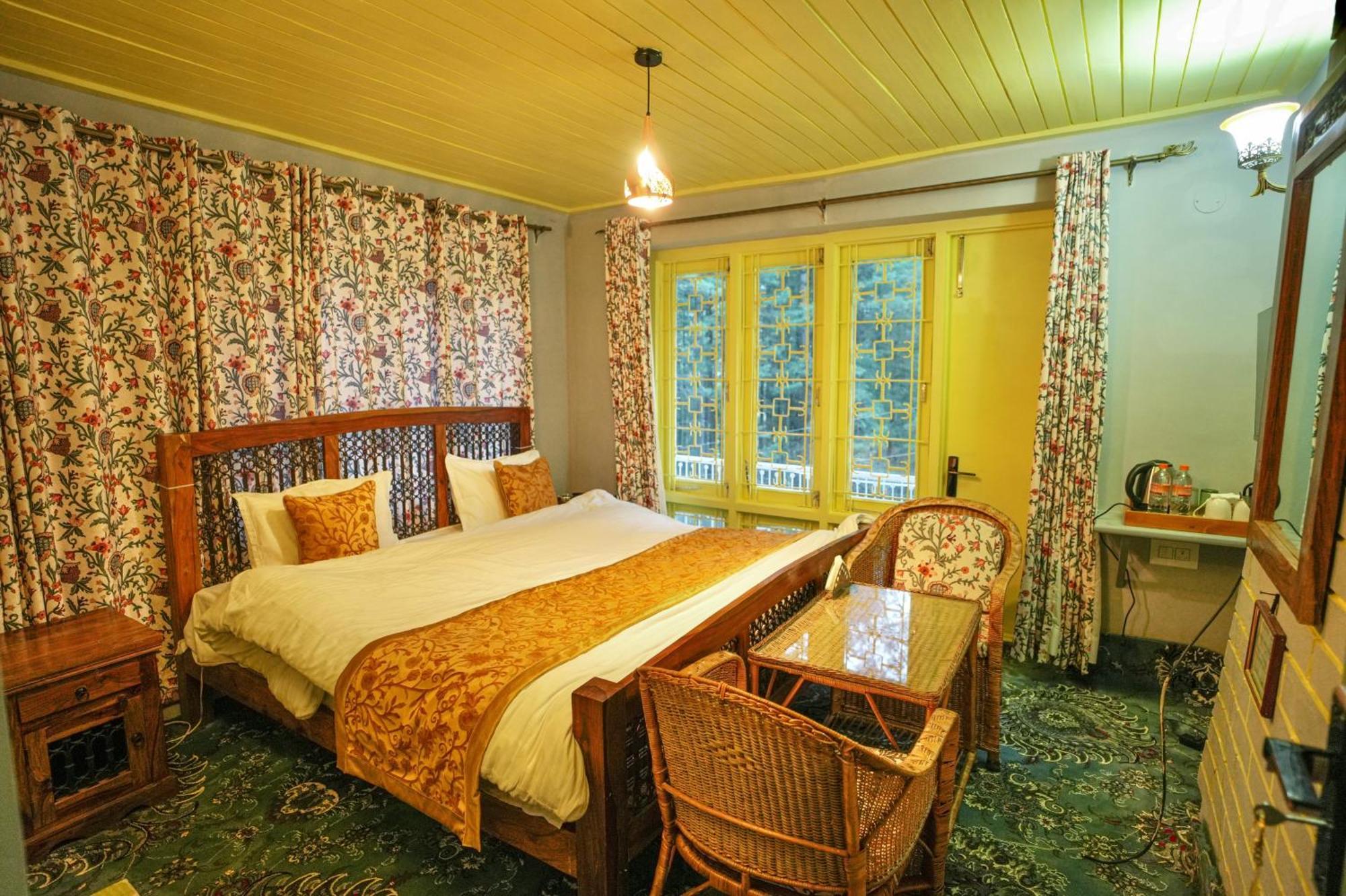 Hotel Little Silver Pahalgām Exteriér fotografie